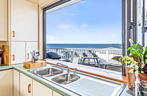 Austinmer House | Ocean View Oasis Austinmer