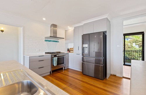 Pambula Beach House | Ocean view on Booroo