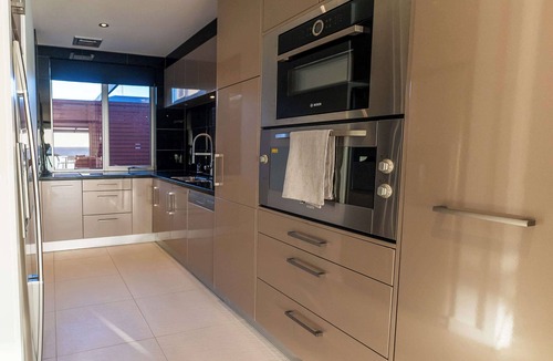 Brighton House | Ocean View Villa with Pool, Spa & Cinema