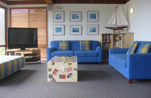 Separation Creek House | Ocean View with Views Galore