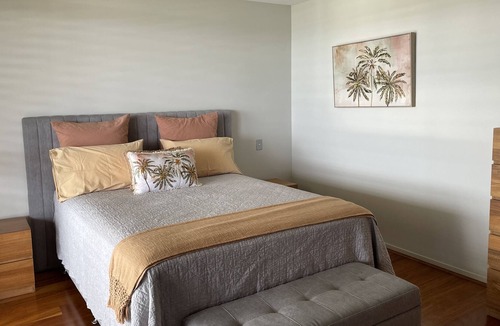 Banora Point Other | Ocean views and 15mins from the beach