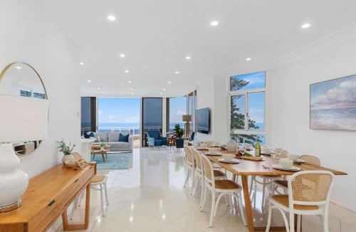 Wollongong CBD Apartment | Ocean Vista Escape - A Lofty Beachfront Penthouse