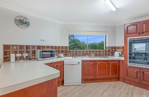 North Creek Villa | Ocean Waves