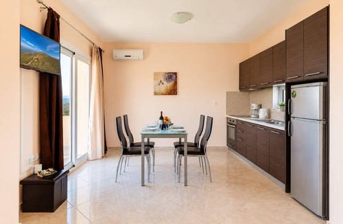Exopoli Apartment | Oceana Suites & Villas - Spacious Family Suite