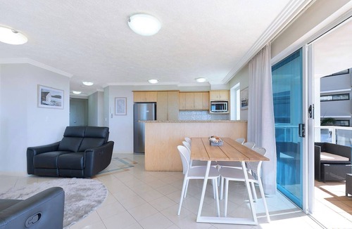 Palm Beach Apartment | Oceanview Oasis Family Friendly Palm Beach Retreat