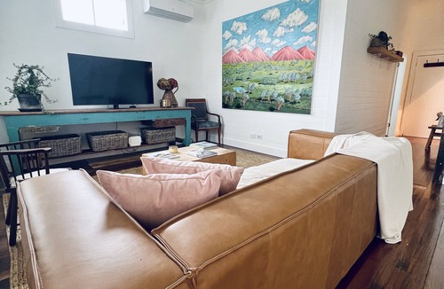Robertson House | OLD BAKERY GUEST HOUSE