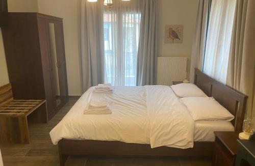 Polygyros Apartment | Old Castle 3