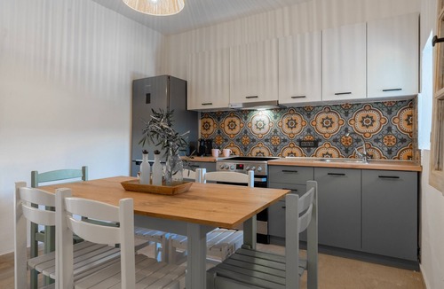 Sivota Apartment | Old Manor House 1 Apartment with Sea View, Wi-Fi and Air Conditioning