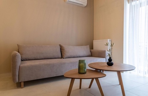 Nafplion City Centre Apartment | OliveVine3 · OliveVine3-Πολυτελές Διαμέρισμα με Θέα Ναύπλιο