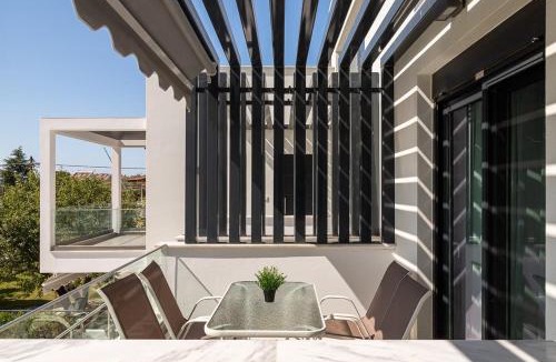 Paralia Ofryniou Apartment | Olympiada Complex Calma Di Mare Apartment