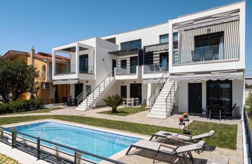Paralia Ofryniou Apartment | Olympiada Complex Calma Di Mare Apartment