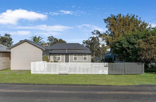 Erowal Bay House | On Golden Ponds at Erowal Bay