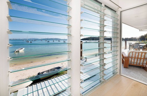 Corlette Apartment | "ON THE Beach" With Million-dollar Views. Enjoy the Best Beach at the Bay