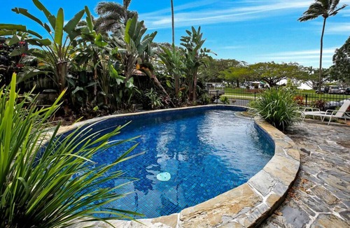 Cairns North Apartment | On the Esplanade with View 7