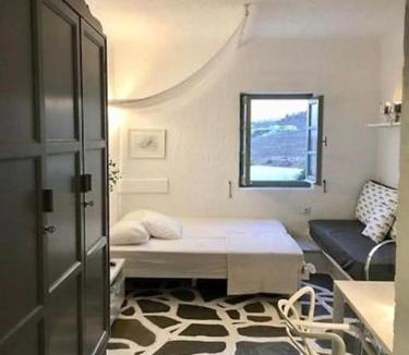 Agios Ioannis Apartment | Opis studio