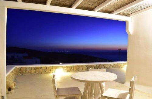 Agios Stefanos Apartment | Opus studio