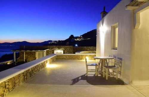 Agios Stefanos Apartment | Opus studio