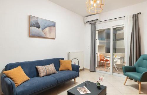 Kato Galatas Apartment | Orange Seaside Apartment