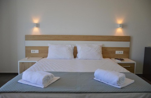Apollonia Hotel | Orfeas