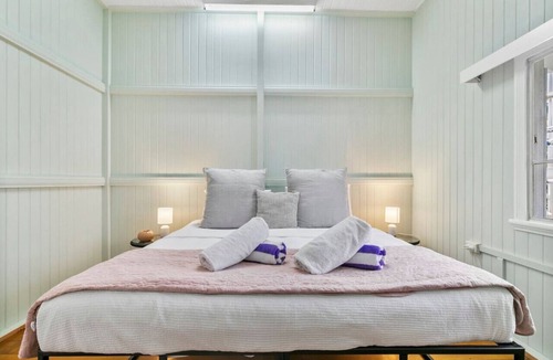 Westcourt House | Original Queenslander Experience