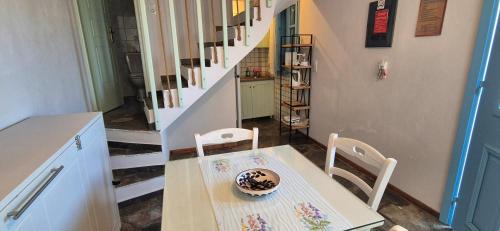 Alonnisos Old Town House | ORPHEAS TRADITIONAL HOUSE