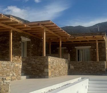 Ios Villa | Ostria village