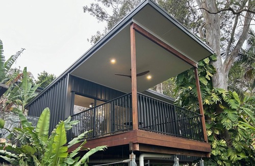 Buderim House | "Our Treehouse" - private and self-contained - 7min drive to the beach.