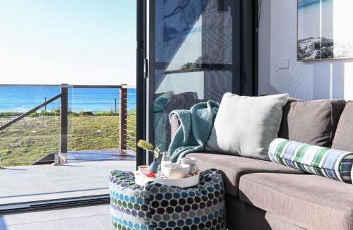 Wooli House | Pacific Dawn on the Beach One