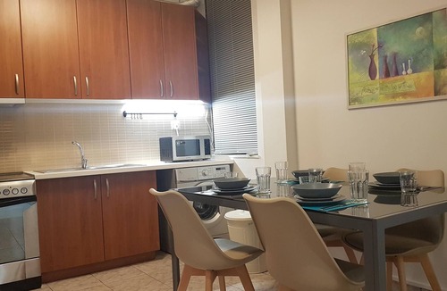 Mousio Apartment | Palette Apartment (Champagne) - Athens Center, 6 BD, 3 BATH