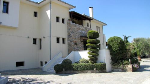 Koropi Apartment | Palirria Hotel & Studios