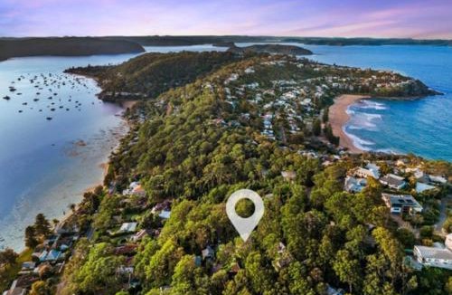 Palm Beach Apartment | Palm beach Sydney, Modern home with water view