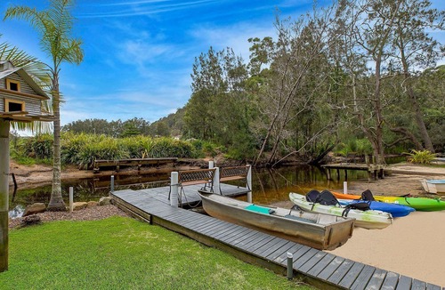 Umina Beach Apartment | Palm Cove Retreat - Downstairs