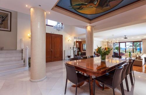 Xiro Chorio Villa | Palm Hill Villa