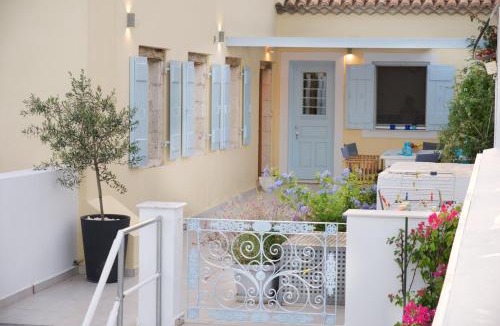Agia Efimia Villa | Palm Mansion