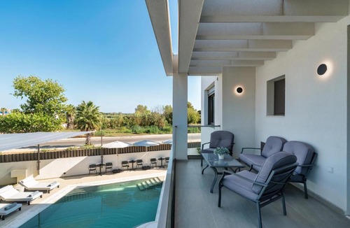 Kourouta Apartment | Palm View Suites