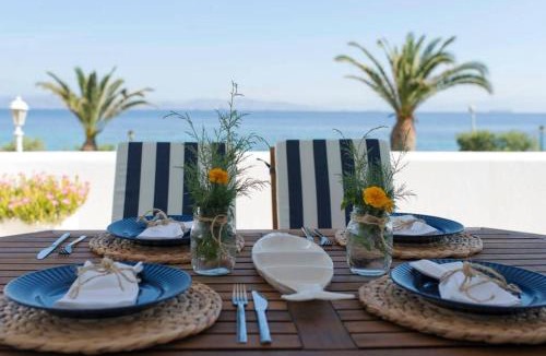 Vagia Villa | Palmaya Villa, unique seafront experience