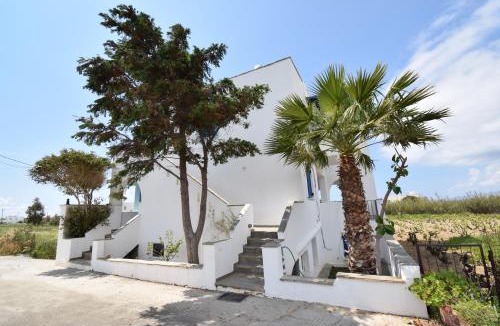 Kastraki Apartment | Palmos Self-Catering Apartment with sea view