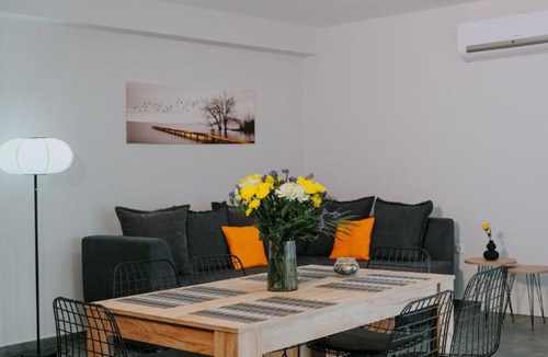 Ioannina Apartment | Pamvotis Urban Suites