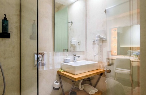 Kalamata Apartment | Panellinion Beachfront Getaway - Double Room