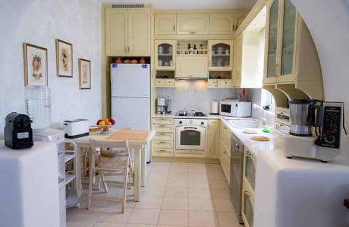 Paros House | Panoramic Sea View Family Retreat in Paros, 8 Guests, near Golden Beach.