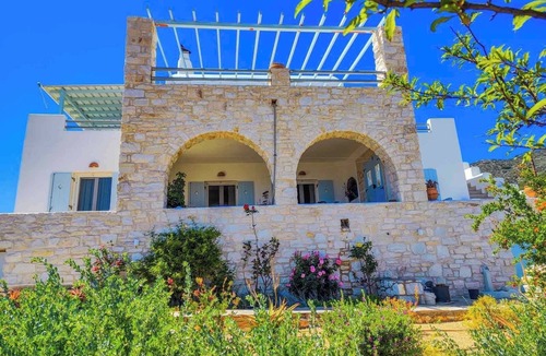 Paros House | Panoramic Sea View Family Retreat in Paros, 8 Guests, near Golden Beach.