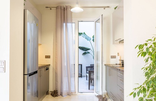 Armenoi Villa | Panoramic views, 2 pools, gym, BBQ, close to shops!