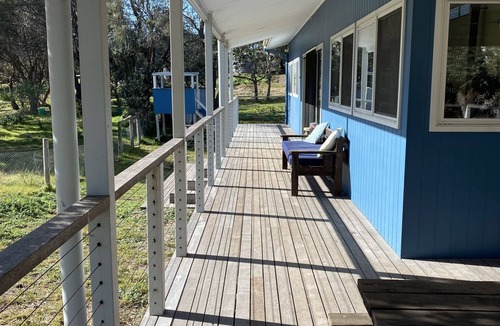 Paradise Beach House | Paradise Beach - Eco, Family, and Pet Friendly House