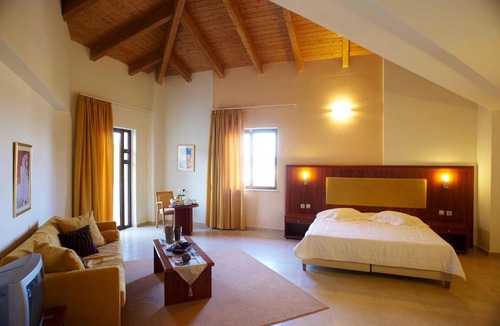 Acharnes Hotel | Parnis Palace