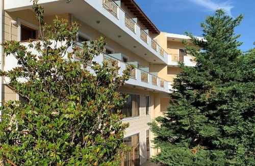Acharnes Hotel | Parnis Palace