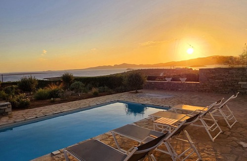 Paros Villa | Paros Afrodite Luxury Villas ,Private Pool ,Quiet, Charming & Fantastic View