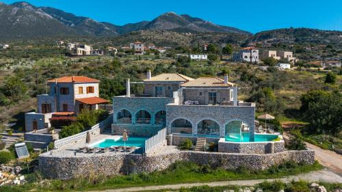 Lefktron Villa | Pasithea