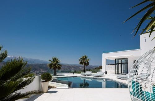 Pitharion Villa | Paul's Mansion