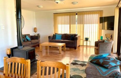 American River House | Pav's Place