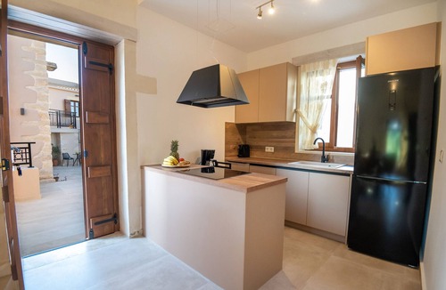 Damavolos Villa | Pavlina Villa, a hidden gem with heated pool!